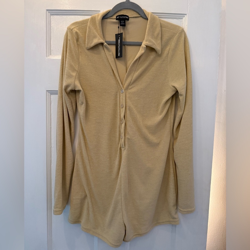 PrettyLittleThing Tan Long Sleeve Fitted Button Down Shirt